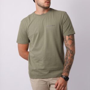 Camiseta Casual Essência - Verde Pistache